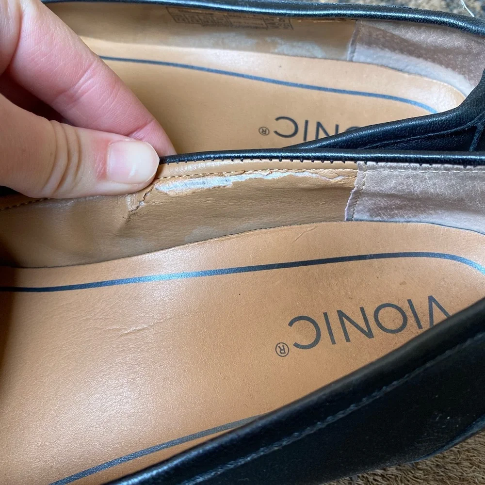 Vionic Savannah Black Snakeskin Pointed Loafers - Women’s Size 7.5 - Picture 5 of 8